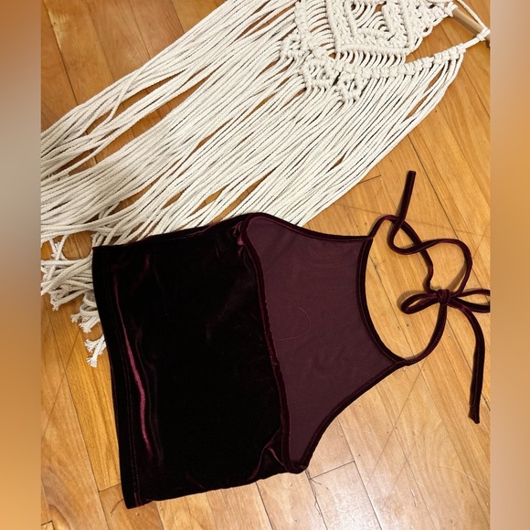 Velvet Merlot burgundy tank - Picture 3 of 3